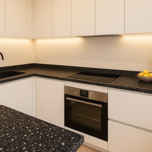 სამზარეულოს ზედაპირი - 4200*600*38 DARK SILVER (21 P)